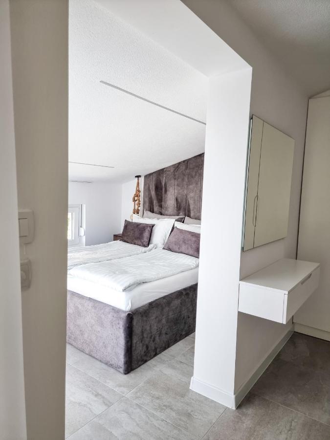 Adria Mare Crikvenica Exterior foto